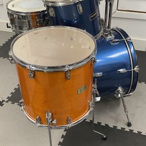 Peavey 5 pc drum kit w/hi-hat
