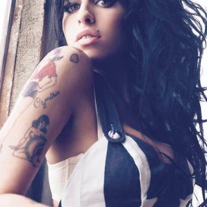 Amy Winehouse Tattoos / 54697R
