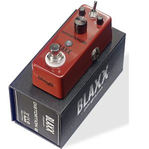 BLAXX BX DIST B Distortion pedal for electric guitar / BX−DIST B